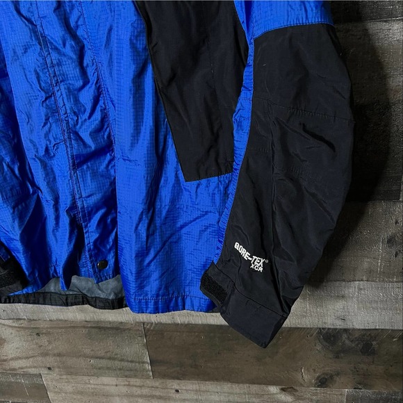 SOLD The North Face Summit Series Goretex XCR Rain Jacket Small - Picture 2 of 4